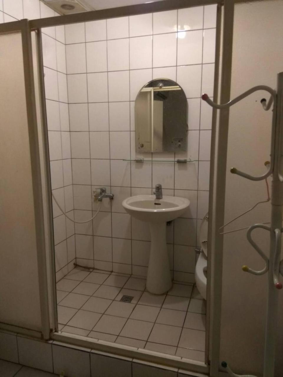 Hua Bin Hotel Yilan エクステリア 写真