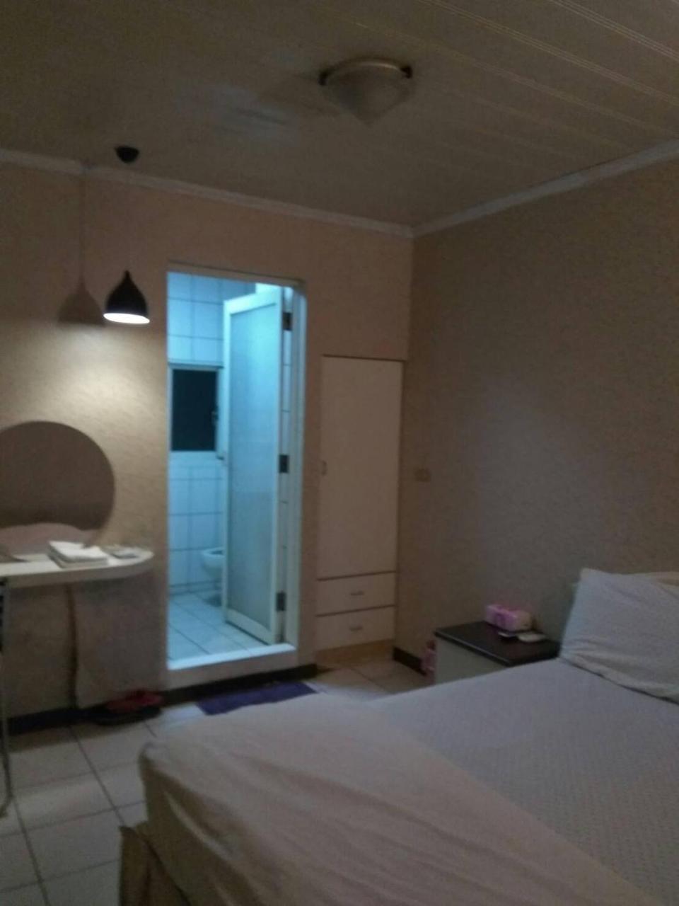 Hua Bin Hotel Yilan エクステリア 写真